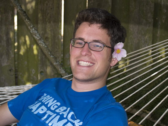 working_hammock_smile.jpg working_hammock_smile.jpg